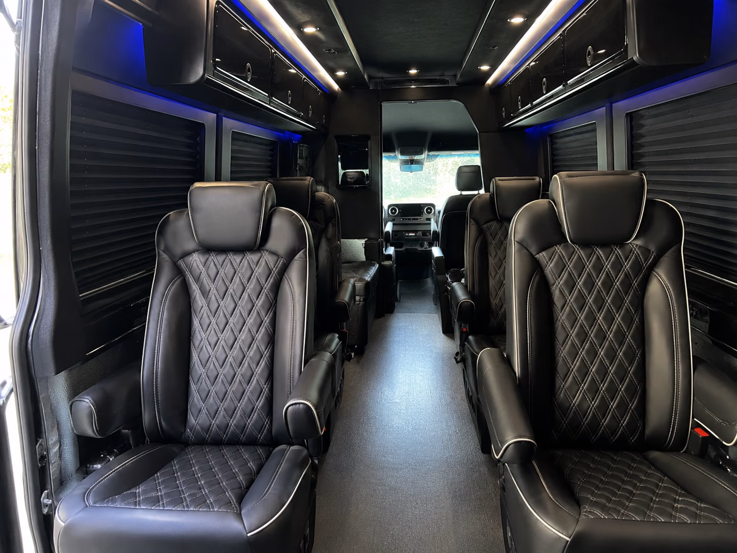 bowling green airport transportation onboard seating