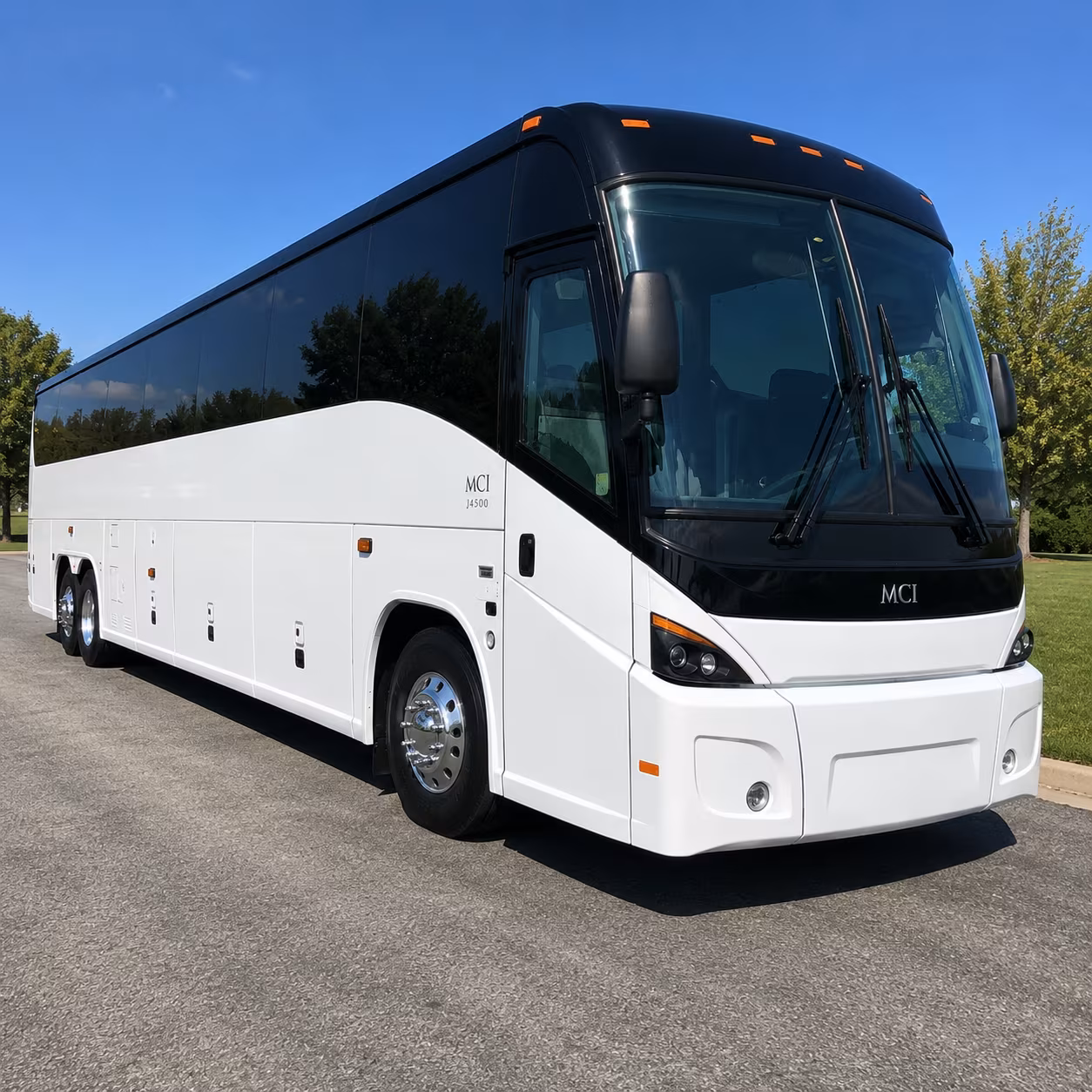 bowling green charter bus rental exterior