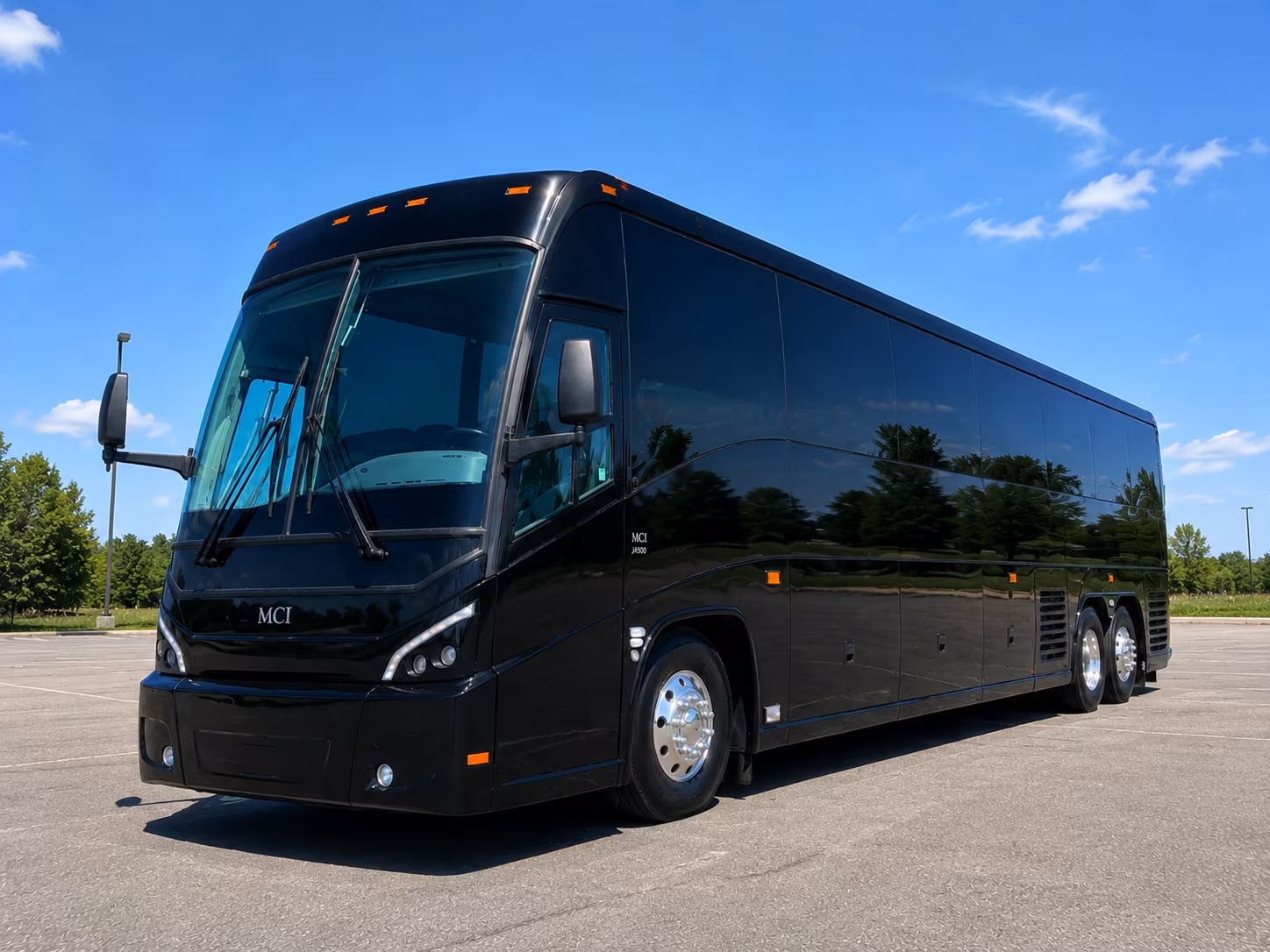 hit nashville or louisville with your group from bowling green
