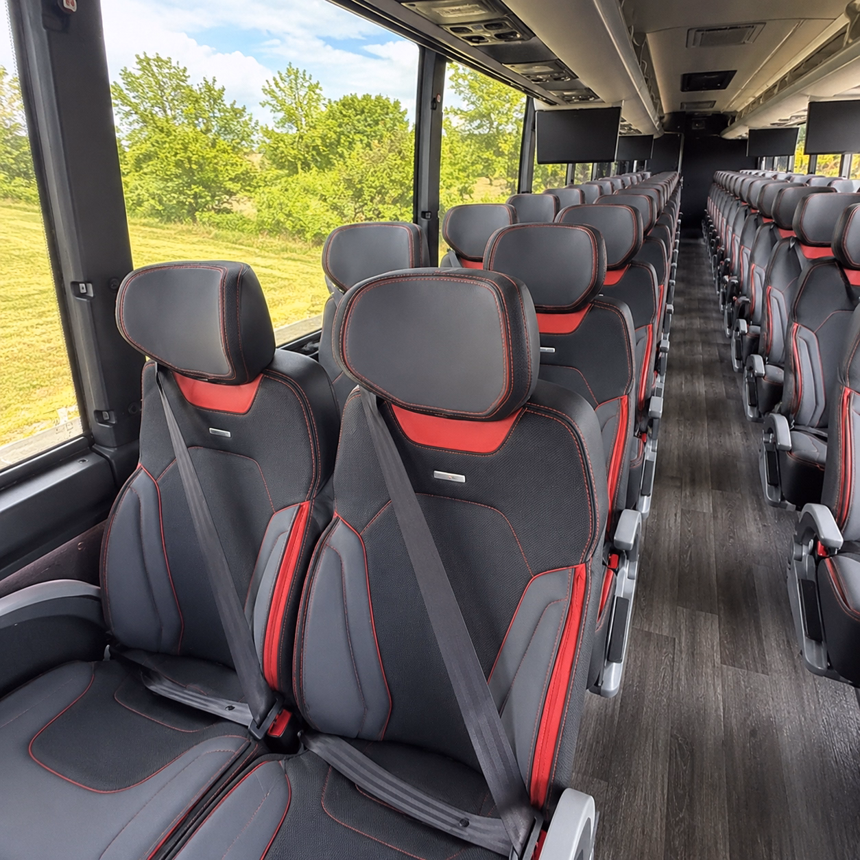 how the type of bus changes the price in bowling green kentucky