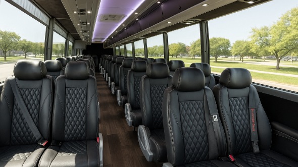 bowling green 18 passenger minibus rental